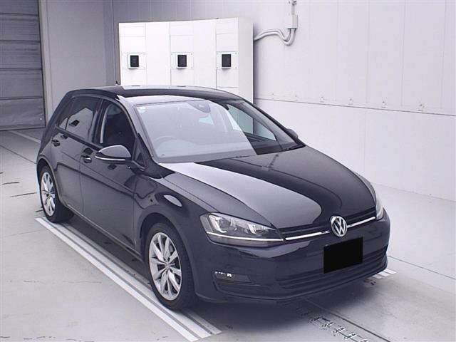 2017 / Volkswagen / Golf